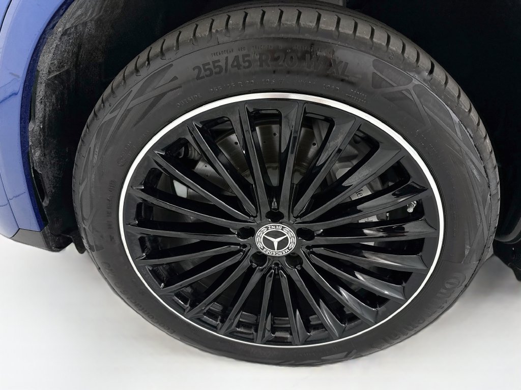 Certified 2026 Mercedes-Benz GLC 300 image 29