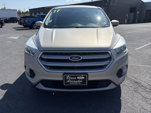 Used 2017 Ford Escape SE AWD/4WD image 10