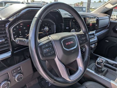 Used 2024 GMC Sierra 1500 SLT w/ SLT Premium Plus Package RWD image 17