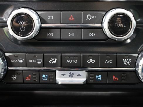 Used 2025 Ford F150 Platinum AWD/4WD image 75