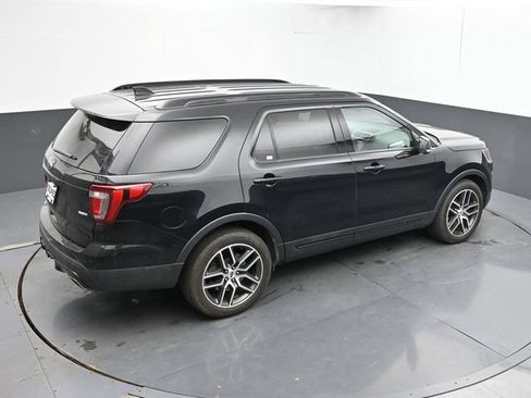 Used 2016 Ford Explorer Sport AWD/4WD image 12