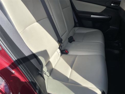 Used 2017 Subaru Crosstrek 2.0i Limited image 17