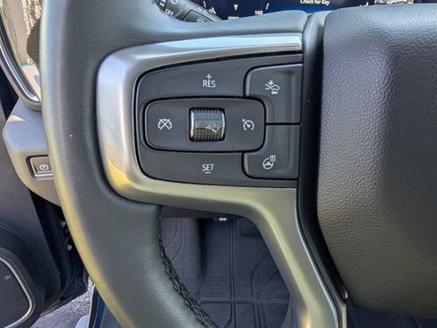 Used 2023 Chevrolet Silverado 1500 LT w/ Convenience Package II AWD/4WD image 13