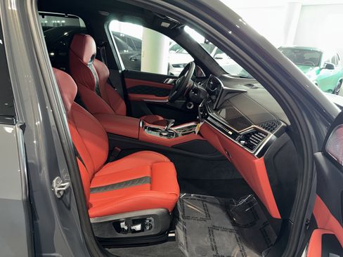 New 2026 BMW X5 M Competition w/ Executive Package AWD/4WD image 9