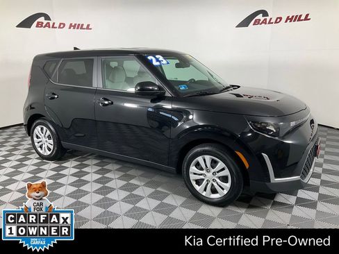 Certified 2023 Kia Soul LX image 1