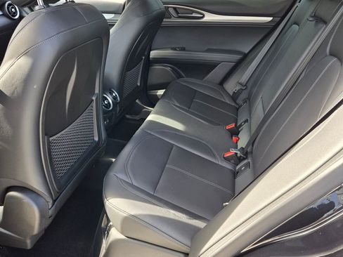 New 2025 Alfa Romeo Stelvio Sprint w/ Convenience Package image 7