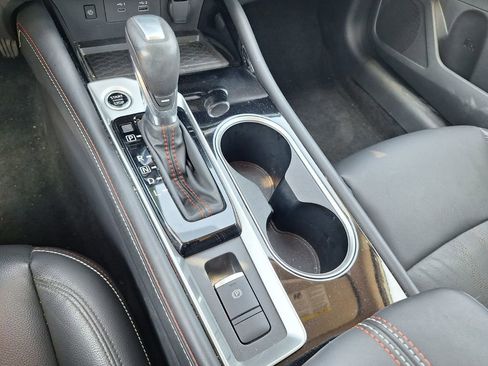 Used 2023 Nissan Altima 2.5 SR w/ SR Premium Package image 13