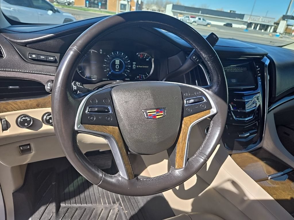 Used 2019 Cadillac Escalade Premium Luxury AWD/4WD image 13