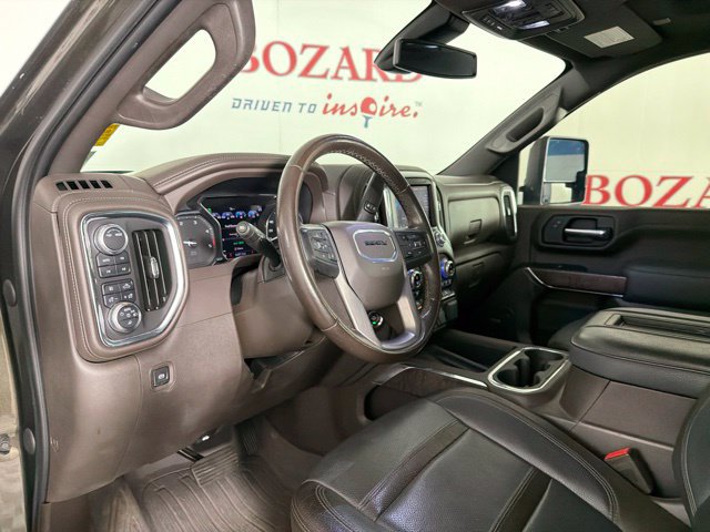 Used 2022 GMC Sierra 3500 Denali AWD/4WD image 26