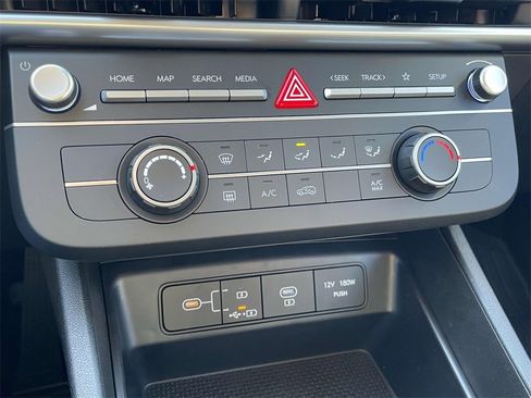 New 2026 Hyundai Tucson SE image 15