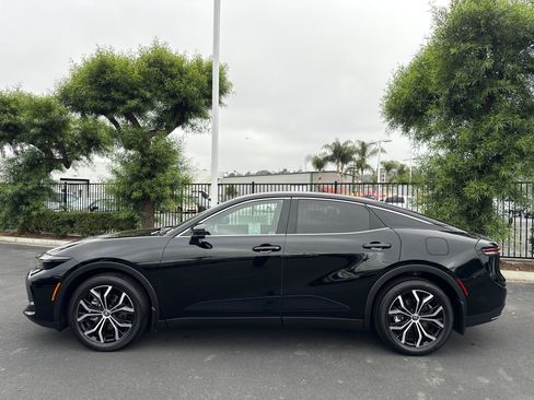 Certified 2026 Toyota Crown AWD/4WD image 4