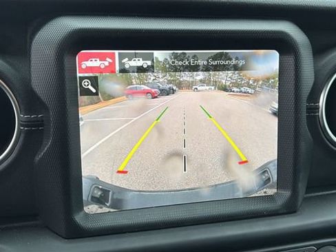 Used 2023 Jeep Gladiator Overland w/ Popular Equipment Package image 22