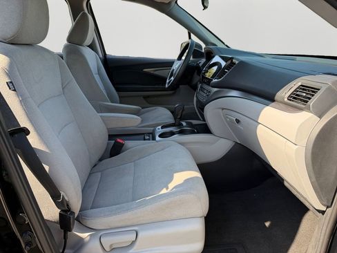 Used 2019 Honda Pilot EX image 7