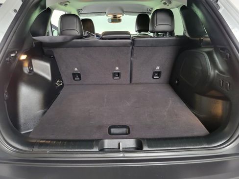 Used 2022 Jeep Cherokee Trailhawk w/ Sound & Nav Group image 20