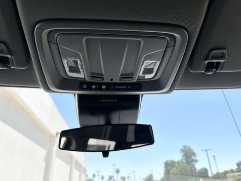 New 2026 GMC Sierra 1500 Elevation image 27