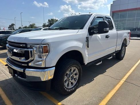 Used 2020 Ford F250 XL w/ STX Appearance Package AWD/4WD image 1