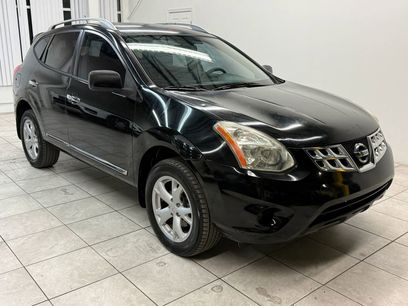 Used 2011 Nissan Rogue SV