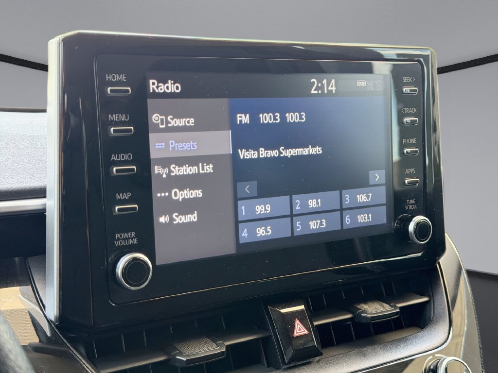 Used 2020 Toyota Corolla LE FWD image 23