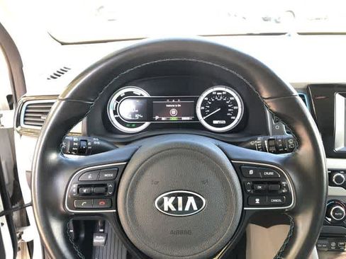 Used 2019 Kia Niro EX FWD image 19