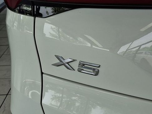 Used 2026 BMW X5 xDrive40i AWD/4WD image 15