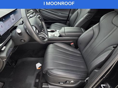 Used 2025 Genesis GV80 2.5T Standard image 13