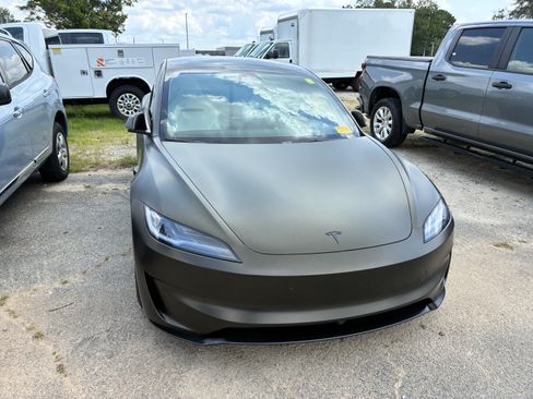 Used 2026 Tesla Model 3 Performance AWD/4WD image 2