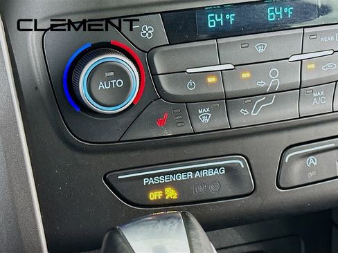 Used 2019 Ford Escape SEL image 23