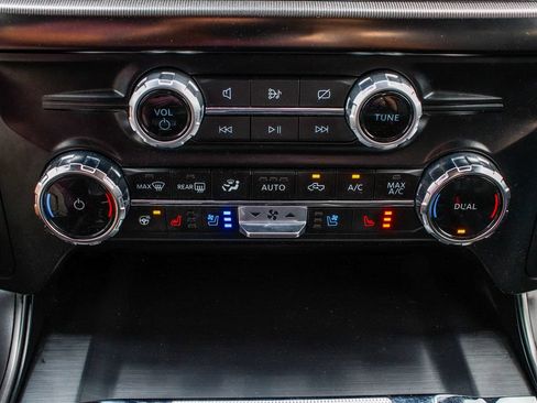Used 2024 Ford F150 Lariat AWD/4WD image 22