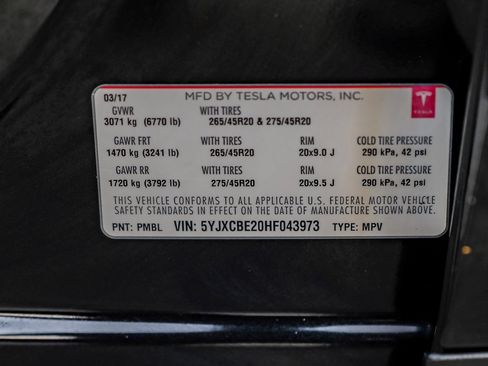 Used 2017 Tesla Model X 75D image 63