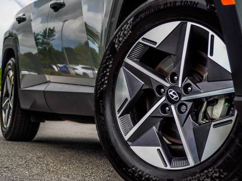 Certified 2025 Hyundai Tucson SEL FWD image 4