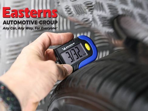 Used 2023 Tesla Model 3 Standard Range RWD image 24