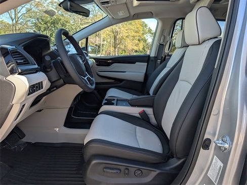 New 2026 Honda Odyssey Elite image 14
