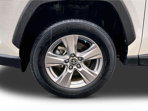Used 2024 Toyota RAV4 LE AWD/4WD image 11