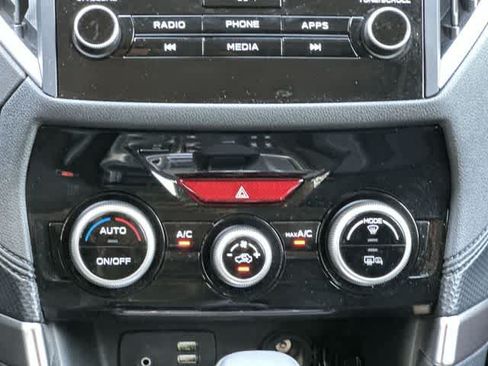 Certified 2023 Subaru Forester Premium AWD/4WD image 15