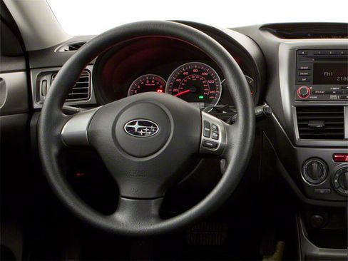 Used 2010 Subaru Impreza 2.5i AWD/4WD image 10