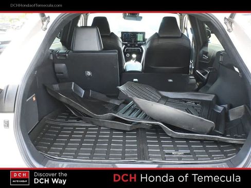 Used 2022 Toyota Venza XLE AWD/4WD image 23