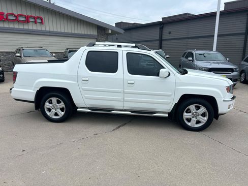 Used 2014 Honda Ridgeline RTL image 2