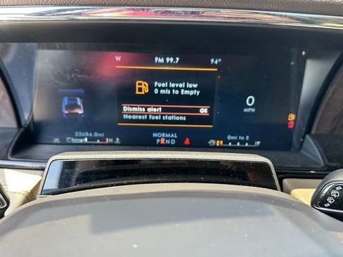 Used 2022 Lincoln Navigator Reserve image 36