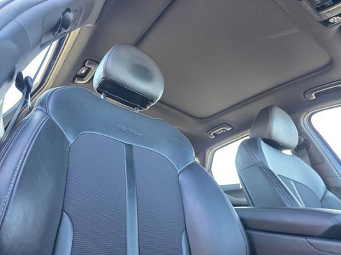 Used 2023 Kia K5 GT-Line FWD image 23