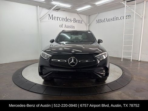 Certified 2026 Mercedes-Benz GLC 300 image 2