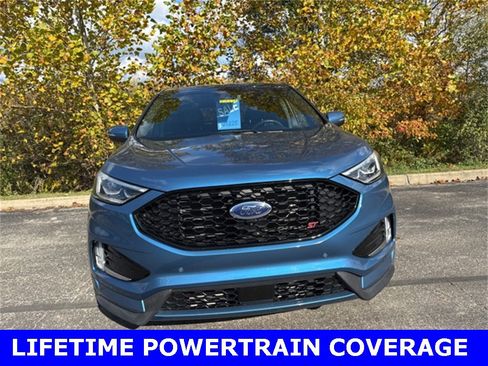 Used 2019 Ford Edge ST w/ Equipment Group 401A image 2
