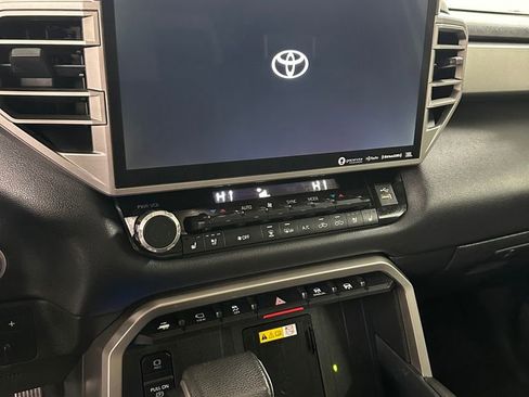Used 2022 Toyota Tundra Limited image 19