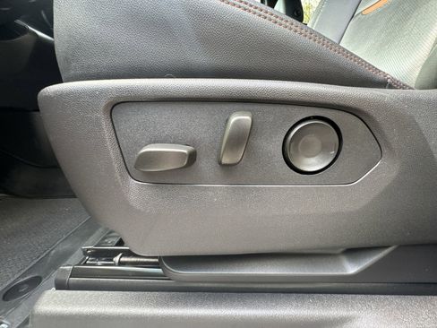 Certified 2024 GMC Sierra 1500 AT4 w/ AT4 Premium Package image 14