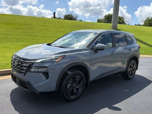 New 2026 Nissan Rogue SV w/ Cold Weather Package FWD image 1