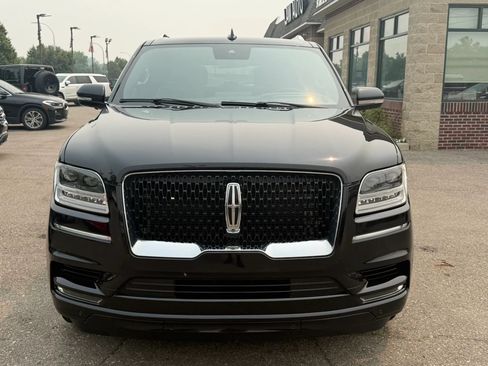 Used 2021 Lincoln Navigator L Reserve AWD/4WD image 7