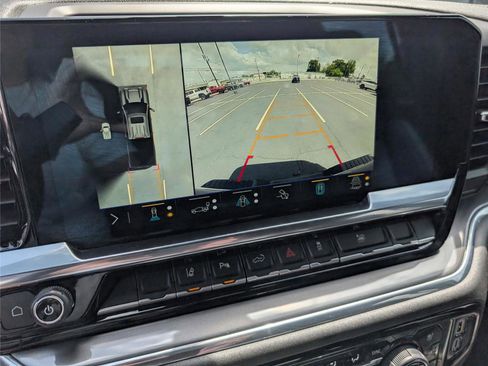 Used 2024 Chevrolet Silverado 2500 High Country w/ High Country Premium Package image 14