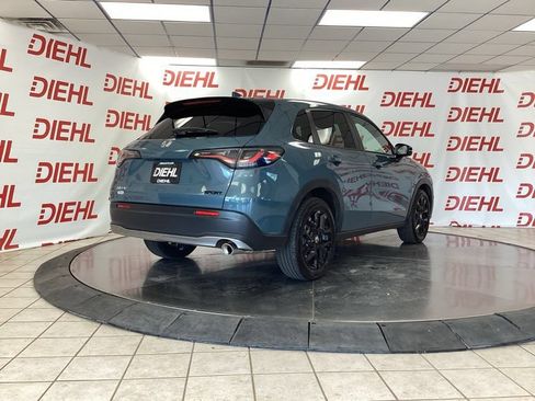 Used 2024 Honda HR-V Sport image 7