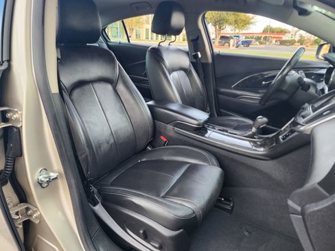 Used 2015 Buick LaCrosse Leather image 14