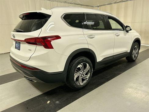 Used 2023 Hyundai Santa Fe SEL image 2