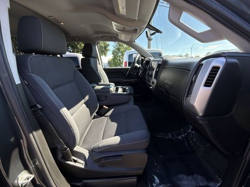 Used 2018 GMC Sierra 1500 SLE w/ SLE Value Package AWD/4WD image 24